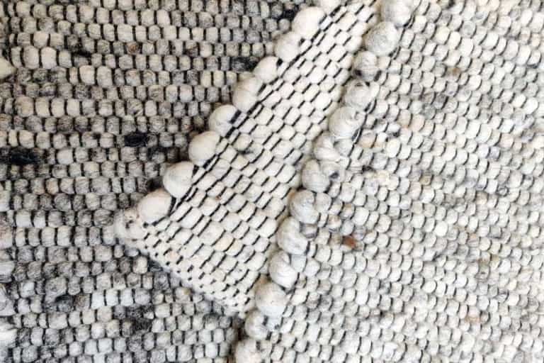 Chalet-Nina-Black-Detail_2