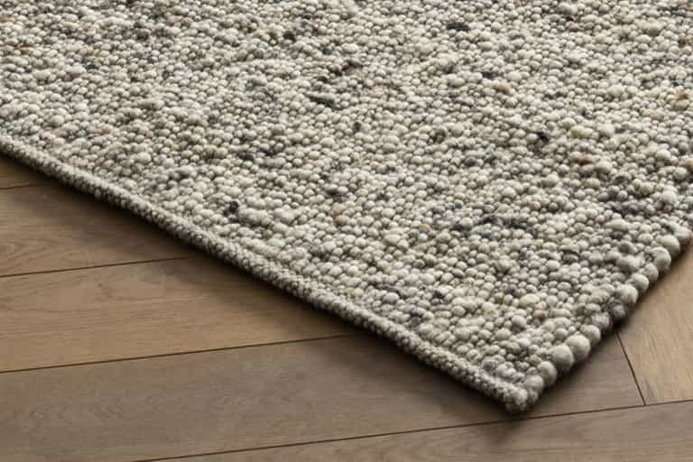 Chalet-Tina-Detail_5