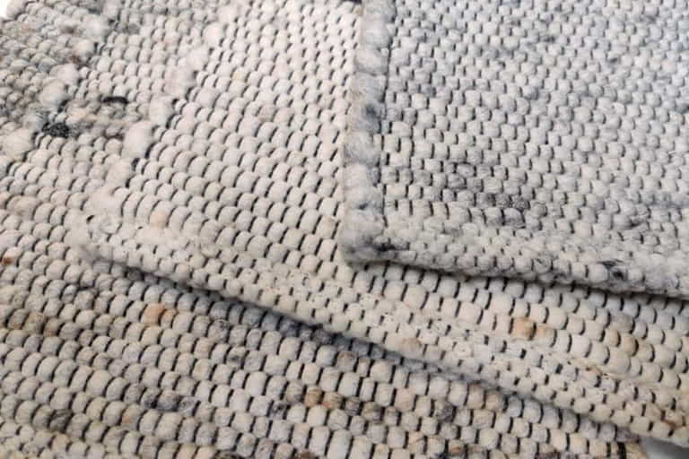 Chalet-Wanda-Black-Detail_3